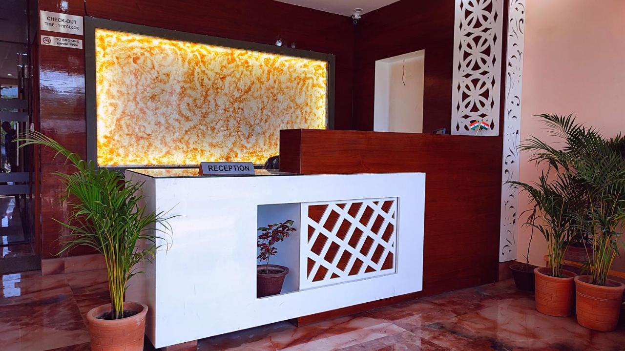 Spring Sky Haridwar By Shrigo Hotels Zewnętrze zdjęcie