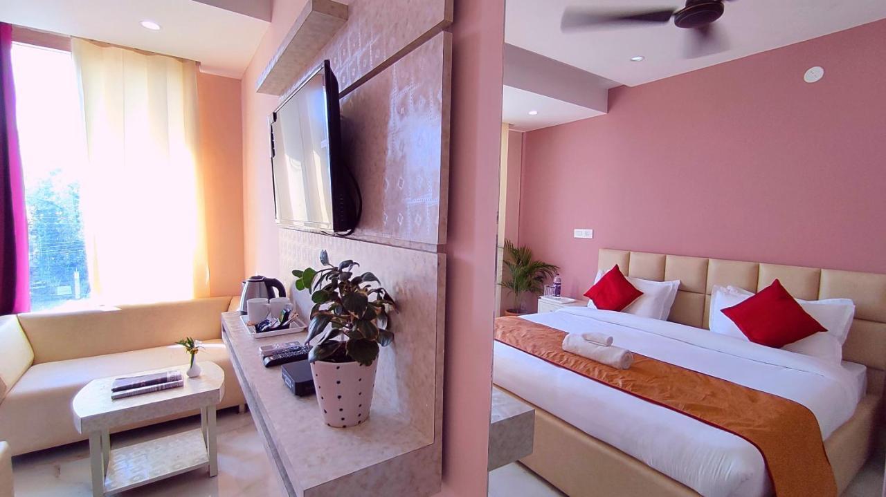 Spring Sky Haridwar By Shrigo Hotels Zewnętrze zdjęcie